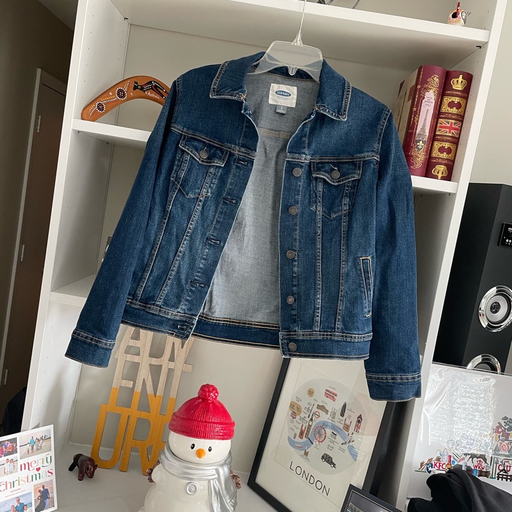 Jean jacket - Picture 1 of 4